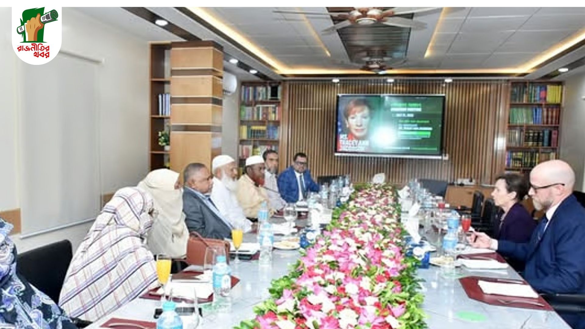 জামায়াত কার্যালয়ে যুক্তরাষ্ট্রের রাষ্ট্রদূত, শুল্কছাড় চাইলেন শফিকুর