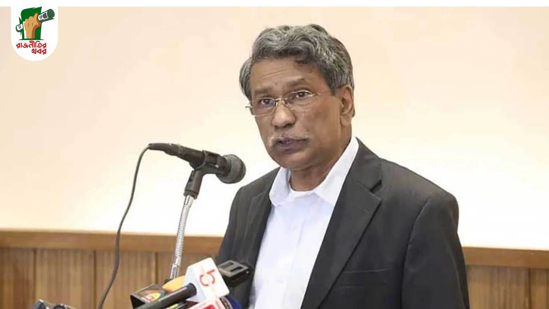 জুলাই সনদ দ্রুত চূড়ান্ত করে তুলে দেওয়ার আশ্বাস দিলেন আলী রীয়াজ 