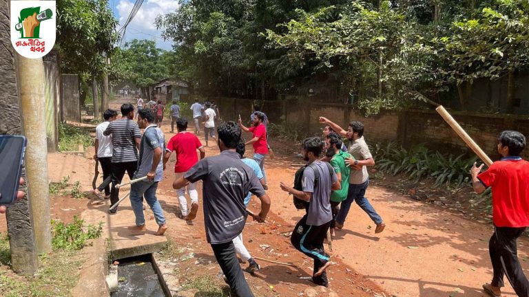 চট্টগ্রাম বিশ্ববিদ্যালয়ে সংঘর্ষে সহ-উপাচার্যসহ ১০ জন আহত 