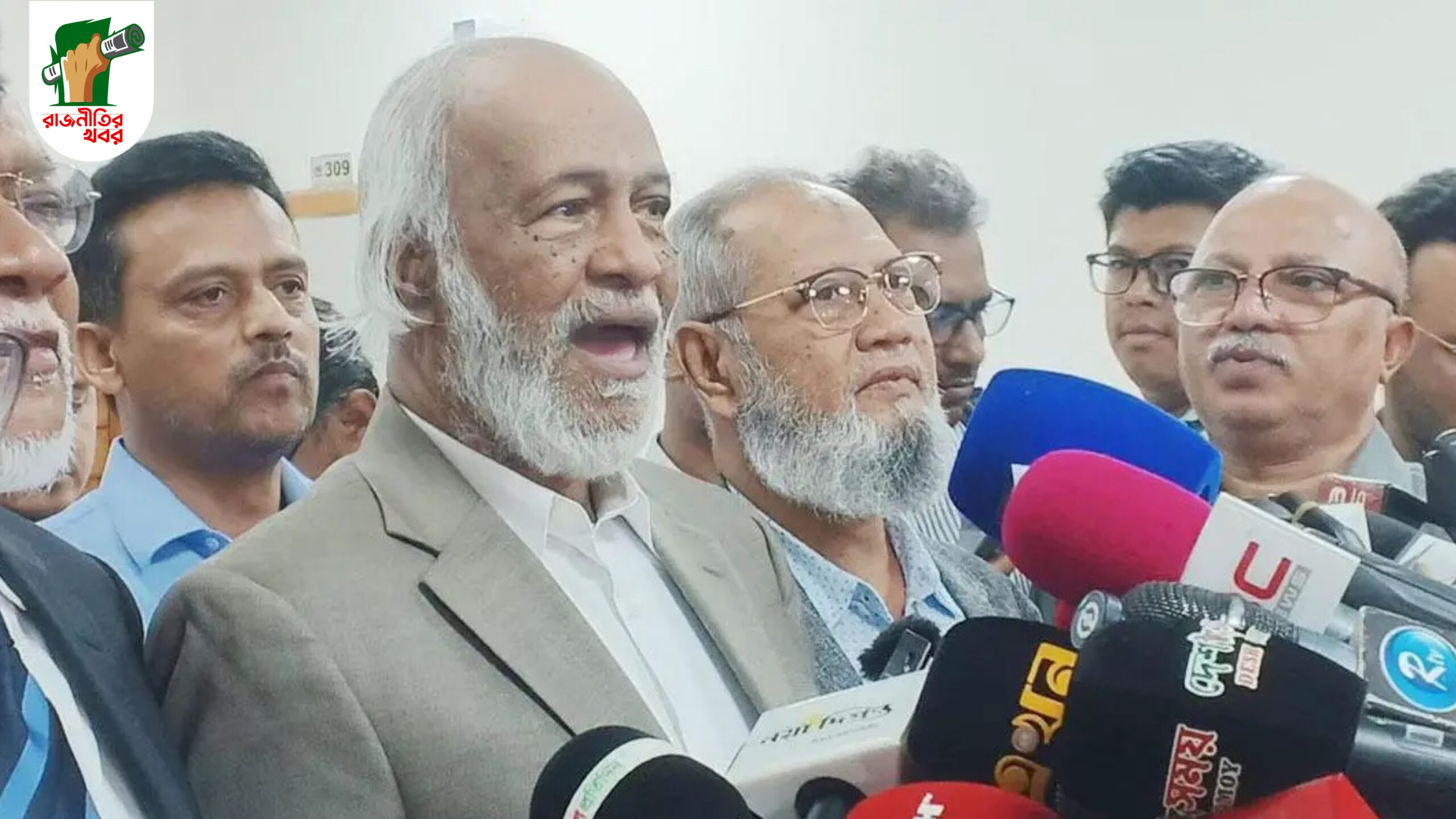 বিতর্কিত কর্মকর্তাদের নির্বাচনে না রাখার দাবি বিএনপির 