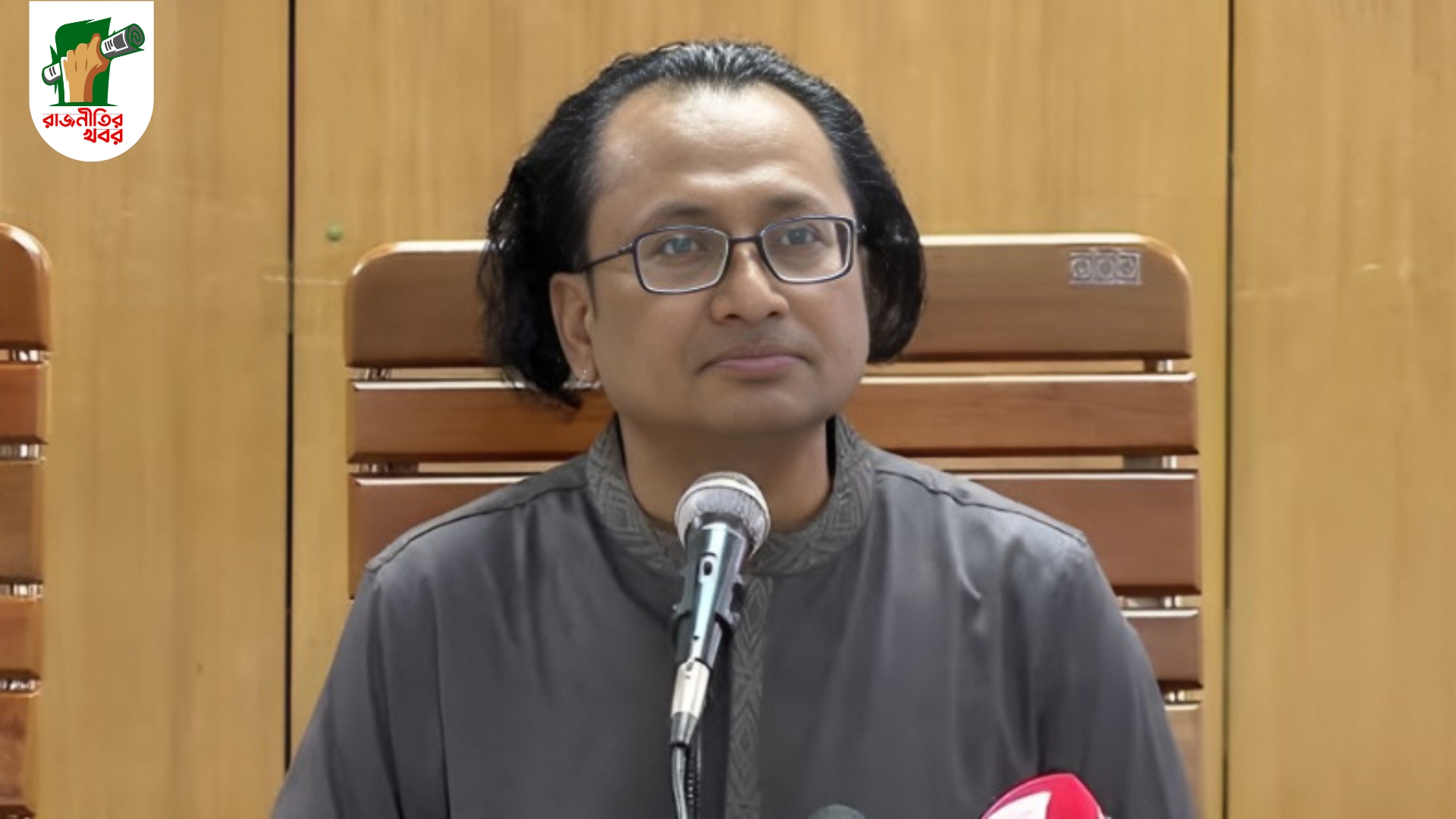 নতুন নামে নয়, আওয়ামী লীগের সব কর্মসূচিই নিষিদ্ধ: তথ্য উপদেষ্টা 