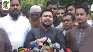 ‘দোষ চাপিয়ে লাভ হবে না, সরকার পারছে না’—নাহিদ ইসলাম